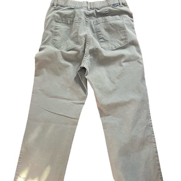 Toad&Co Green Pants - Picture 2 of 2